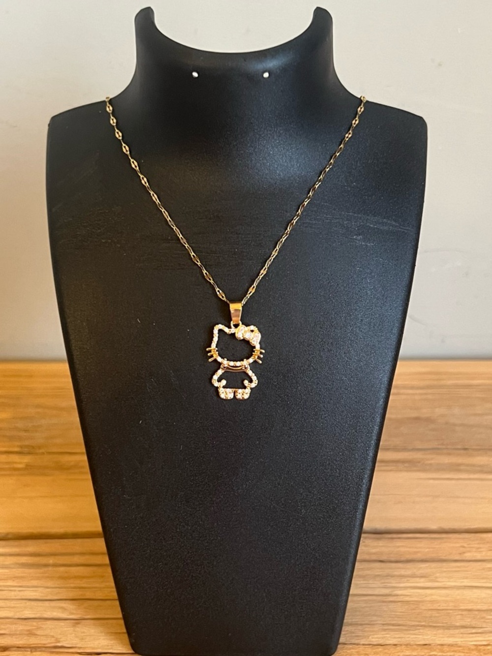 Sanrio Hello Kitty Gold Plated Rhinestone Metal Pendant Necklace